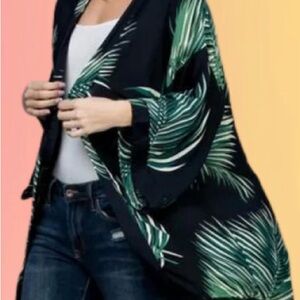 Black and Green Leaf Print Kimono